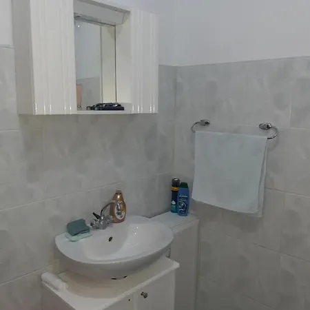Cerkez Apartman