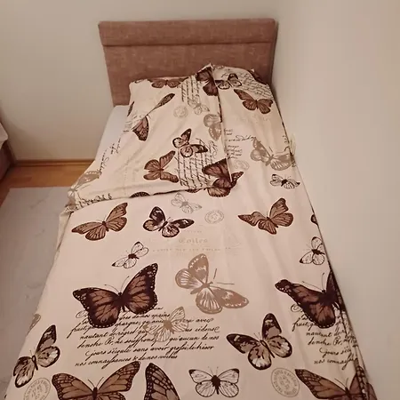 Cerkez Apartman